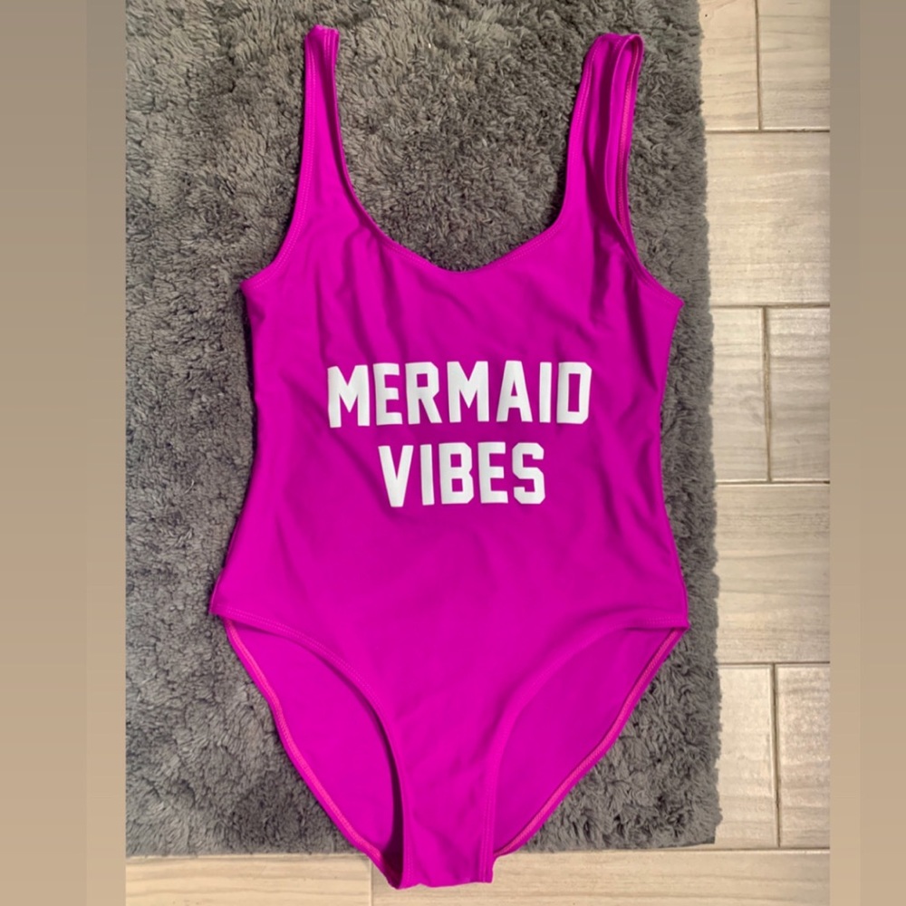 MERMAID VIBES- SLOGAN ONE PIECE SWIMSUIT
